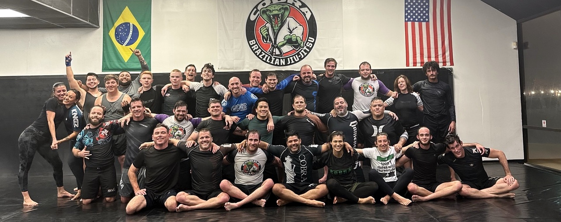 Adult BJJ group class